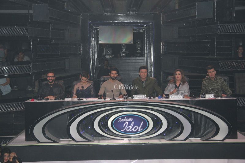 Shahid, Kangana, Saif bring Rangoon on Indian Idol sets