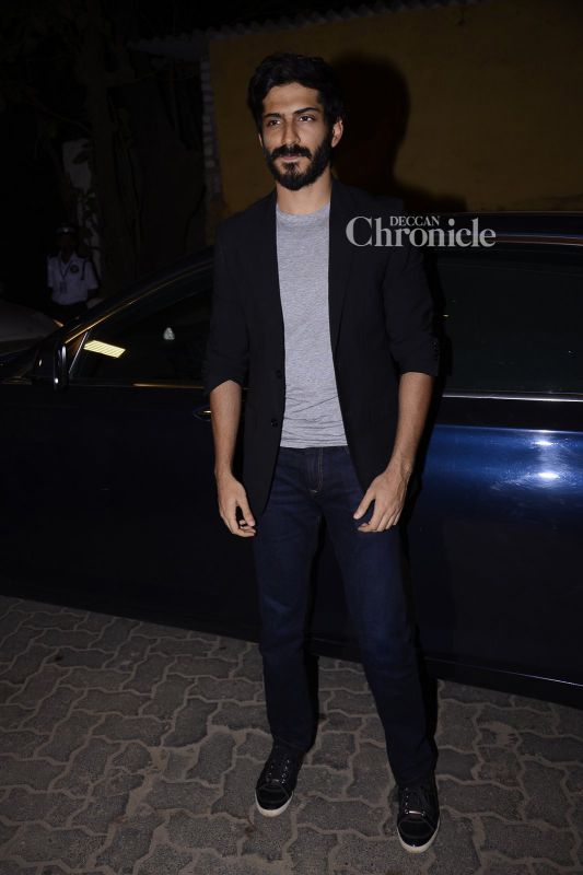 Priyanka, other stars step out in style for bash Priyanka, other stars step out in style for bash