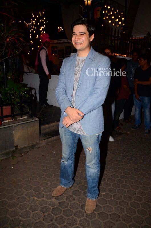 Prithvi theatre festival gets off to a star-studded start Prithvi theatre festival gets off to a star-studded start
