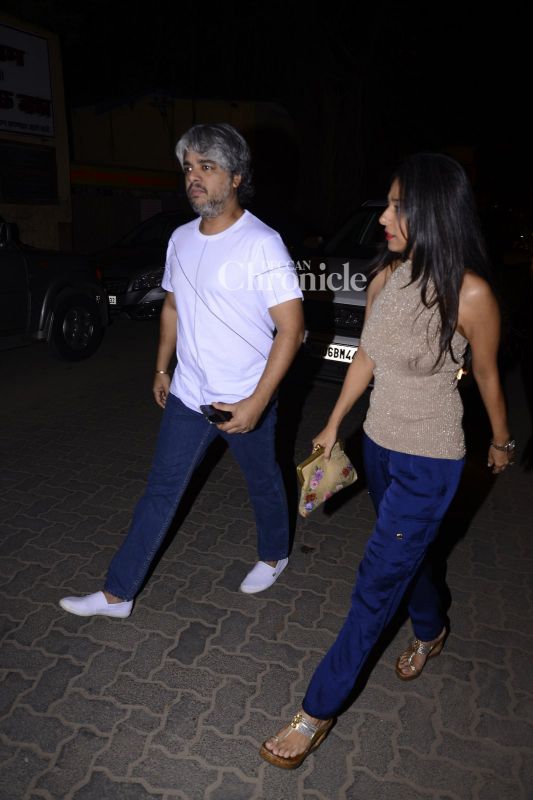 Priyanka, other stars step out in style for bash Priyanka, other stars step out in style for bash