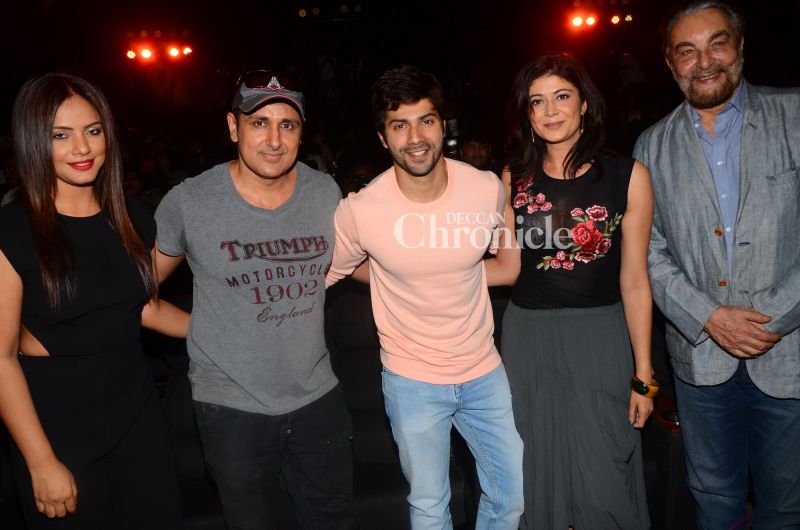 Varun, other stars bond with kids at India Alive short film festival