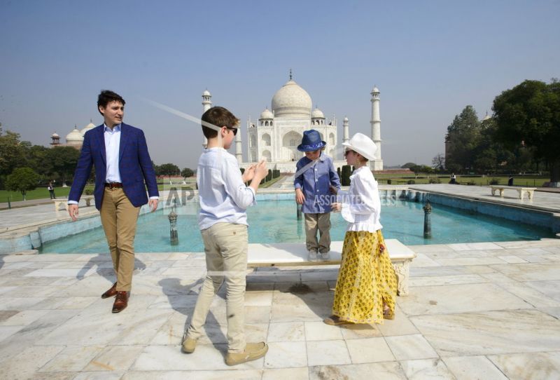 Waah Taj: Canada PM Justin Trudeau begins India tour with Taj Mahal