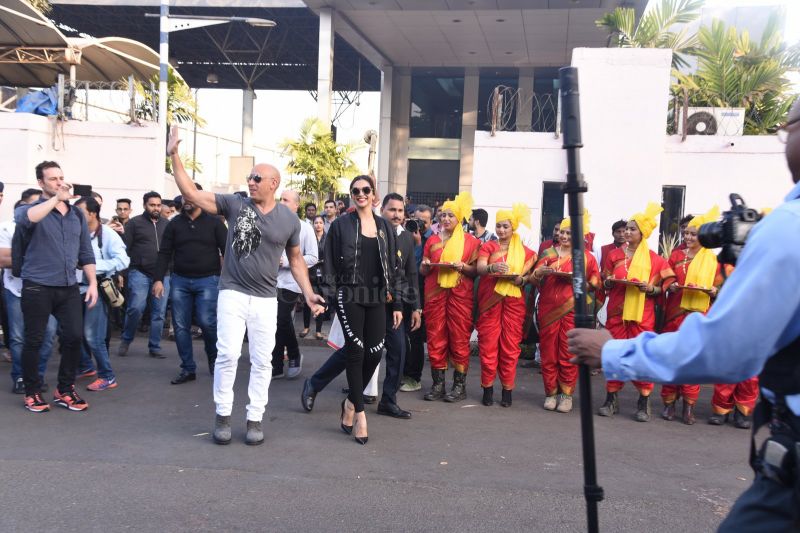Deepika,Vin Diesel arrive in city for xXx premiere, absolutely charm Mumbaikars!