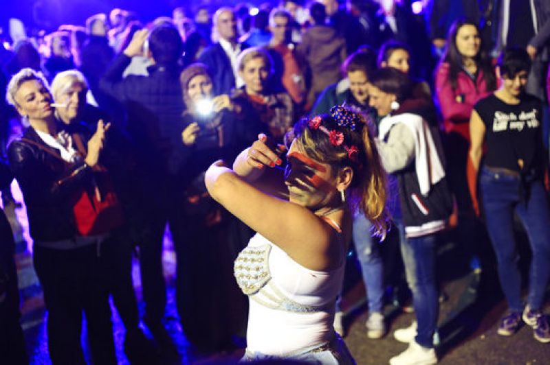 Turks celebrate spring with the colourful and musical Hidirellez festival