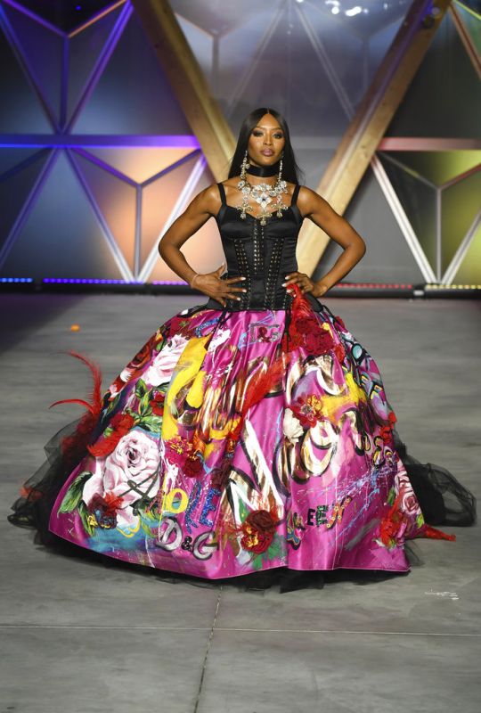 Fashion For Relief: Naomi Campbell, stars own runway to walk for cause