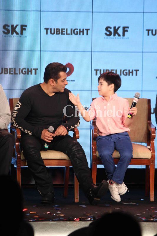 Salman introduces his adorable Tubelight co-star Matin at grand event