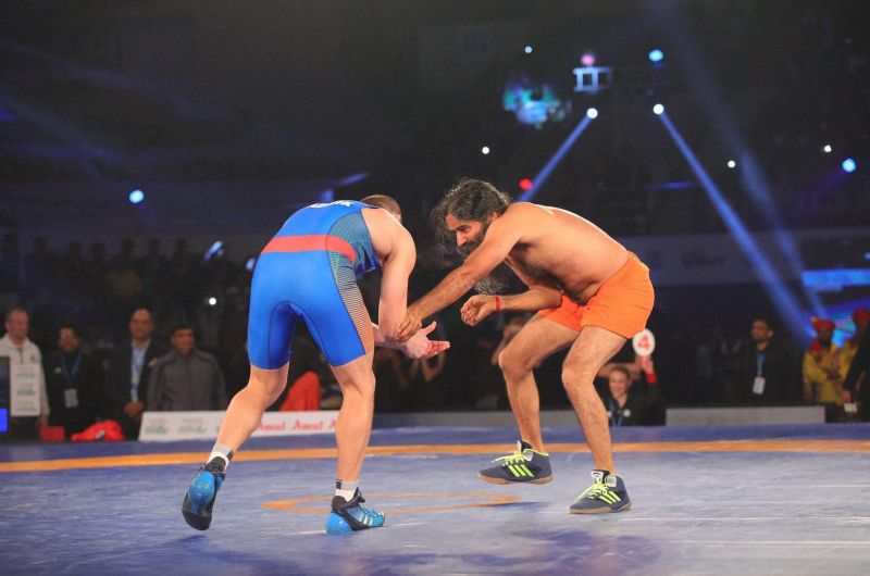 Baba Radmev shows Olympic wrestling champ how its done!