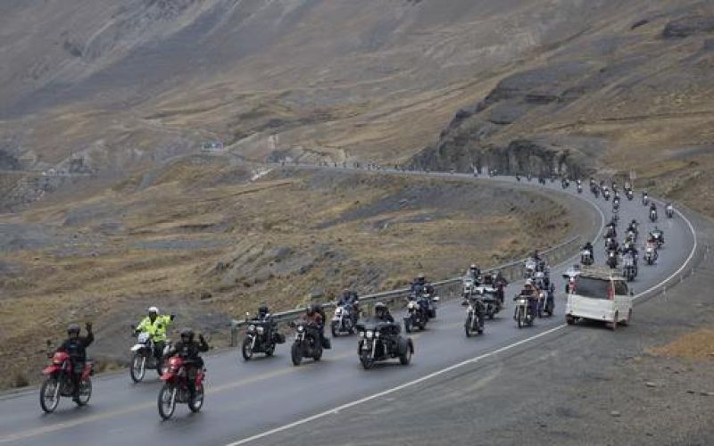 Motorcycle Rally in Bolivia seeks to set Guinness World Record