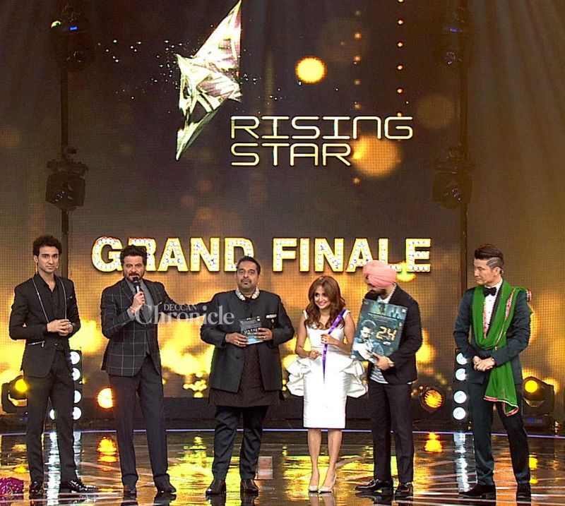 Anil Kapoor sets stage on fire at the grand finale of Rising Star