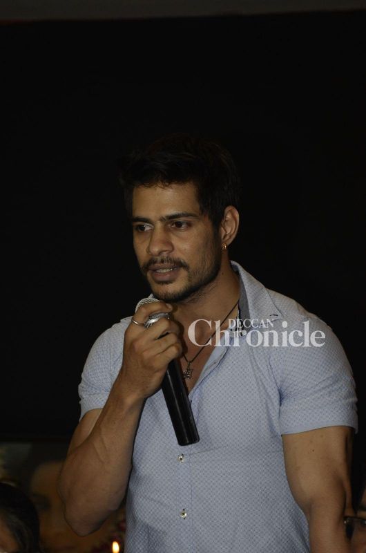 Parents, friends remember Pratyusha Banerjee on first death anniversary Parents, friends remember Pratyusha Banerjee on first death anniversary