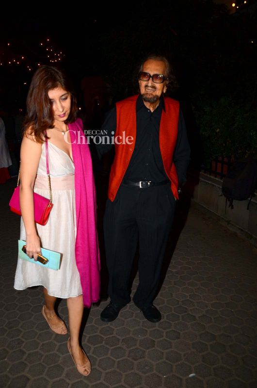 Prithvi theatre festival gets off to a star-studded start Prithvi theatre festival gets off to a star-studded start