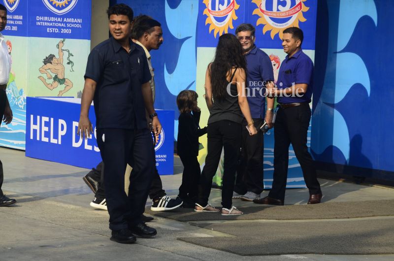 SRK, Aishwarya, Hrithik make an appearance at their kids school function