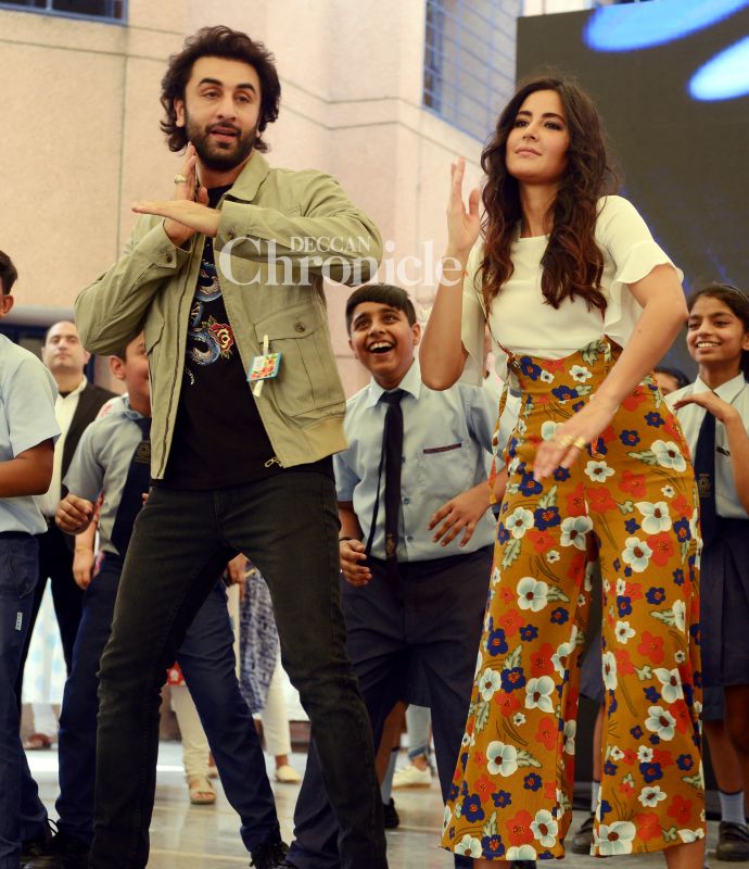 Jagga Jasoos: Ranbir-Katrina have a blast with school kids in Delhi Jagga Jasoos: Ranbir-Katrina have a blast with school kids in Delhi