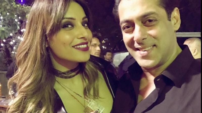 On December 27, Khan launched his app Being in Touch. In this picture Salman is seen with Bipasha Basu (Pic courtesy: Instagram/ bipashabasu)