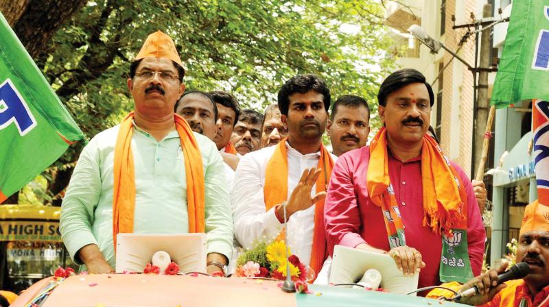 A file picture of Janardhan Reddy campaigning for BJP candidate of BTM Layout Lallesh Reddy