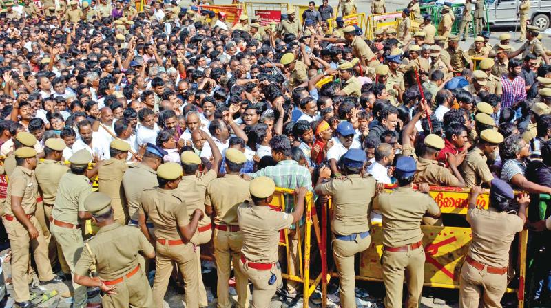 Thanks to the elaborate security  arrangements made by the city police in tandem with the state police, which saw nearly 10,000 cops deployed on the streets