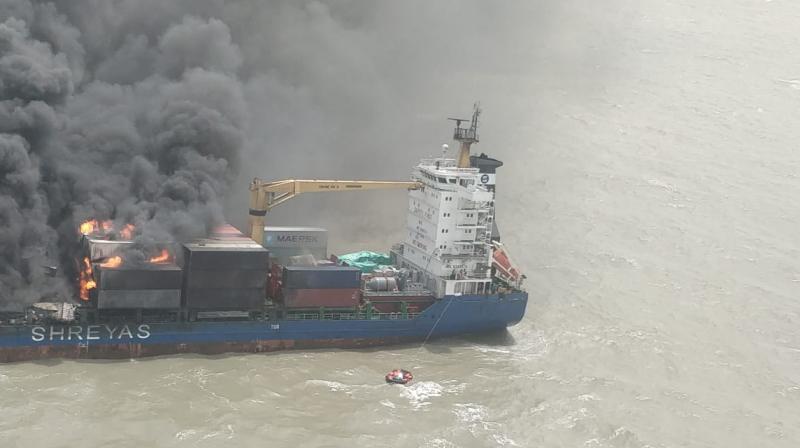 The rough sea wind is hampering the rescue operation as the fire is yet to be brought under control. (Photo: DC)