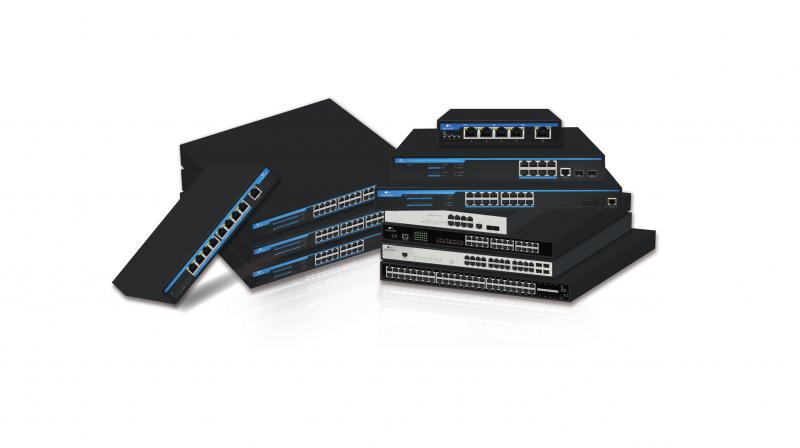 ASP-UG4 features 4 GE ports that support the IEEE 802.3af/at PoE standards, with a total PoE budget up to 60 Watts.