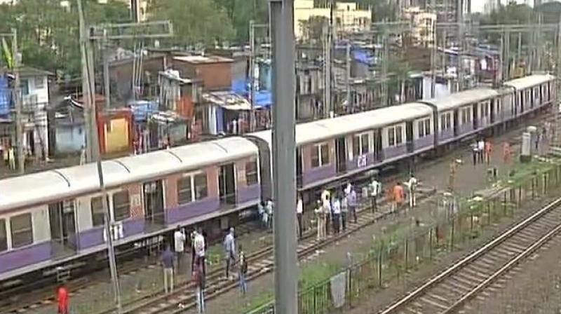 Four coaches of CSTM-Andheri bound train got derailed on Friday leaving 5 passengers injured. (Photo: ANI | Twitter)