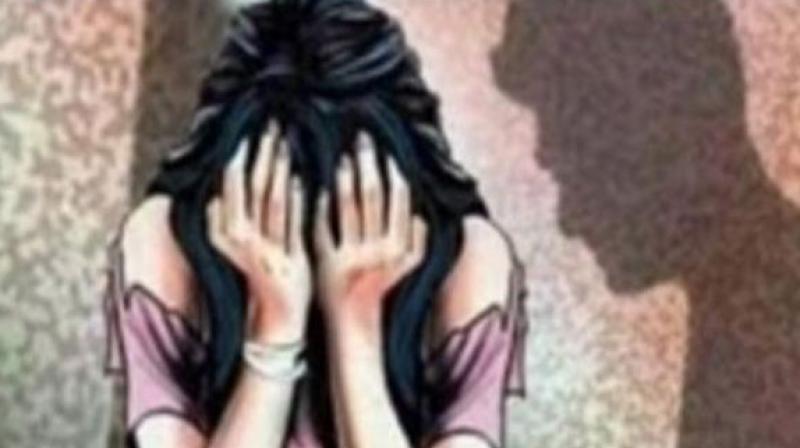 UP: 17-yr-old gangraped at gunpoint after she goes out to relieve herself