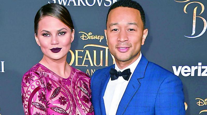 On Wednesday night, Chrissy Teigen announced the happy news that she and husband John Legend were blessed with a baby boy, on Twitter.