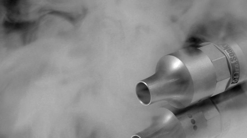 E-cigarette flavours are just as bad for lung inflammation as smoking. (Photo: Pixabay)
