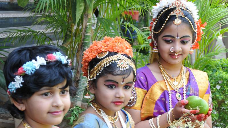 Hyderabad: Children wishing ugadi greetings in city. (Photo: deccan Chronicle)