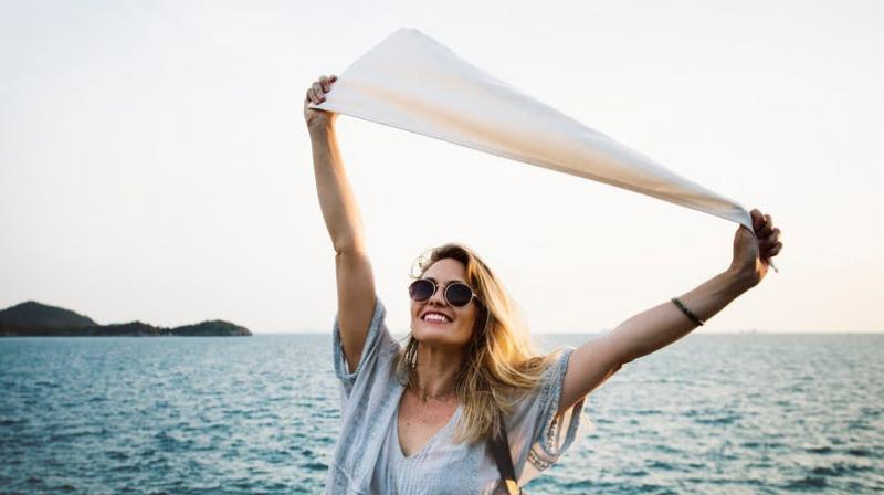 Survey finds women more satisfied with their lives than men. (Photo: Pexels)