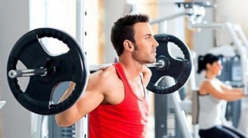 Training at a gym may not be the best way to maintain physical fitness. Medical experts say that participate in a sport provides more health benefits.