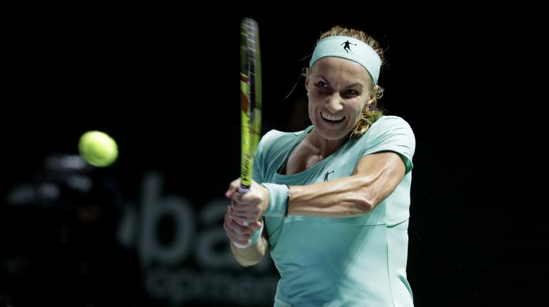 Kuznetsova was visibly distraught after she cut her hair, and even broke down between points. (Photo: AP)