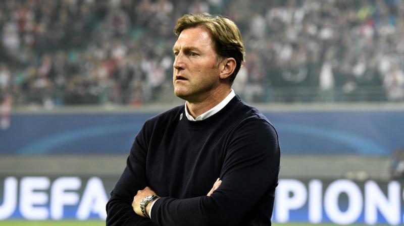 The 51-year-old Hasenhuettl, who has been out of work since leaving Leipzig in May, signed a contract until the end of the 2021 season. (Photo: AP)