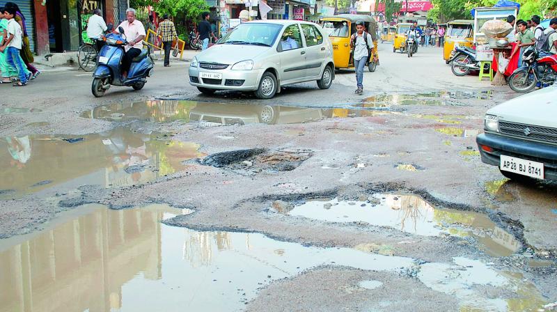 The court had said that as per reports, there were around 4,000 potholes in Mumbai alone.