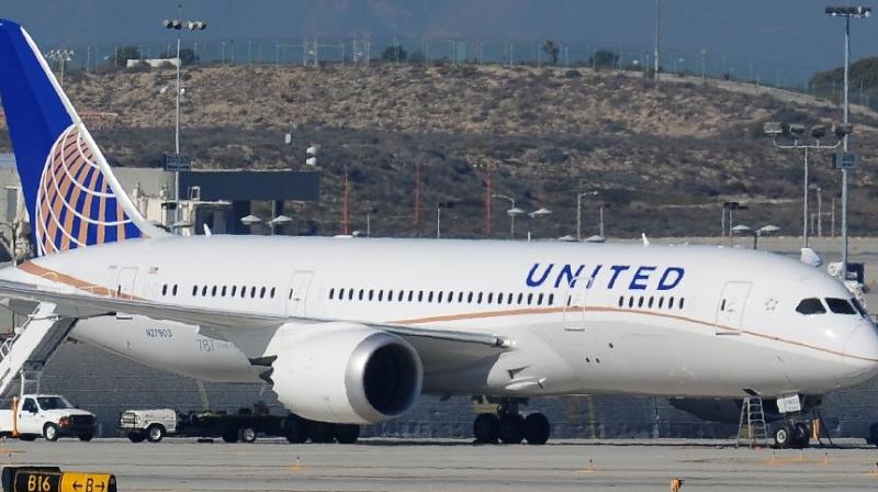 US airline gives 2-yr-old childs seat away, forces mom to carry him on lap