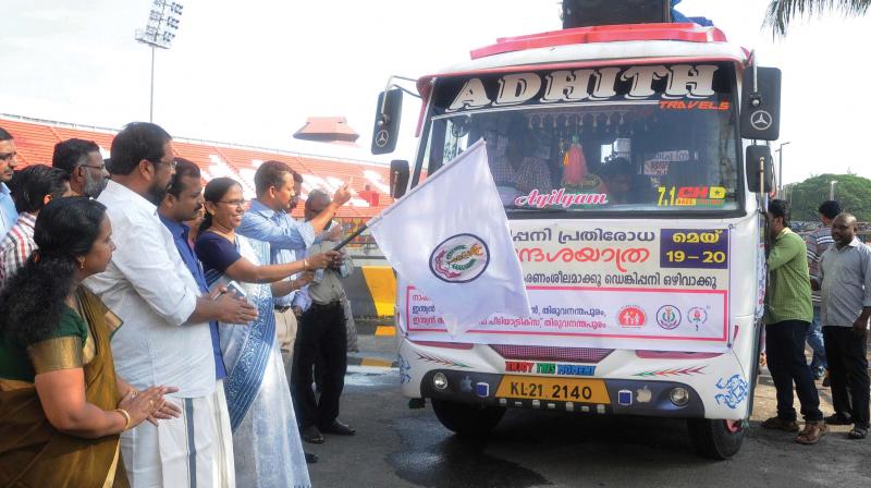 Health minister K.K. Shailaja flags off a dengue awareness campaign vehicle jatha of the Indian Medical Association in Thiruvananthapuram on Friday.  (Photo: DC)