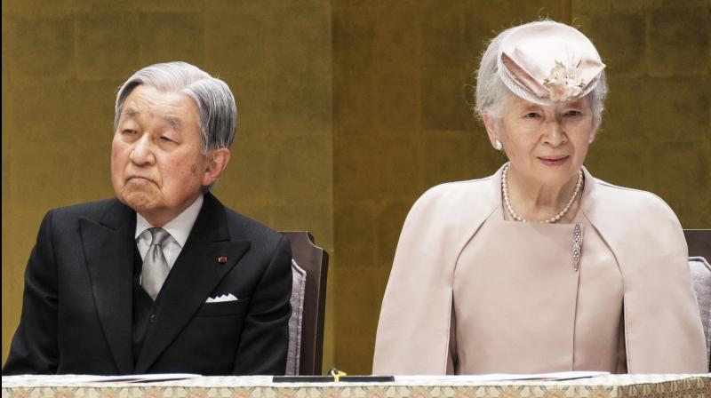 Japans Emperor Akihito attended a ceremony on Sunday to mark the 30th year of his reign (Photo:AP)