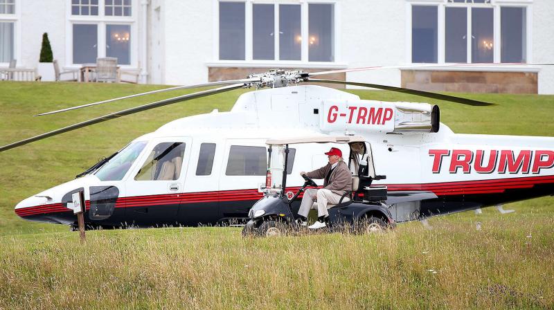 US President Donald Trumps Sikorsky S-76. (Photo: AP)