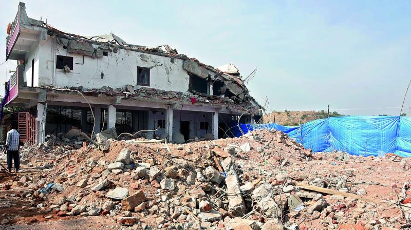 Debris re-moved fr-om the site of the collapse at Nanakram-guda. (Photo: DC)