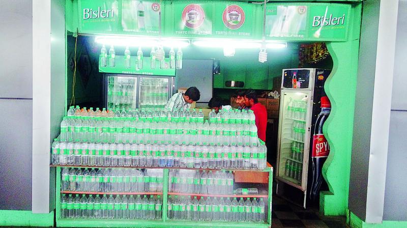 A shop at the Mahatma Gandhi Bus Station which sells packaged drinking water at a price higher than the MRP. (Photo: DC)