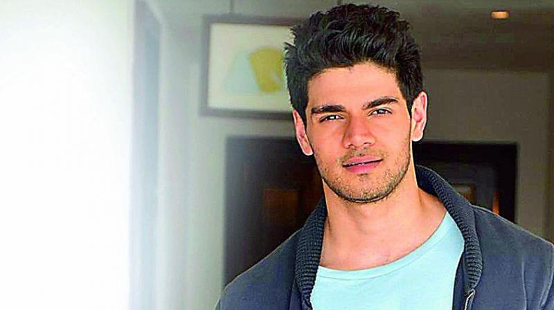 After Hero released in September 2015, Sooraj seemed to be having tough luck signing his second movie
