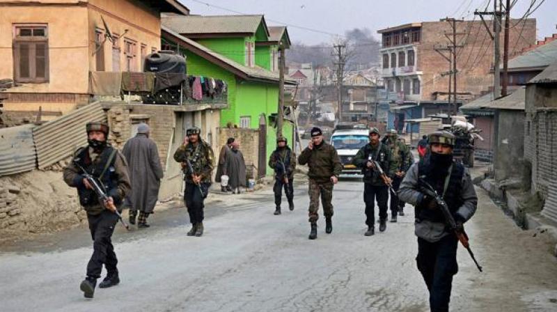 Indian Army along with other security forces have launched a massive anti-terror operation on Thursday. (Photo: PTI/Representational)
