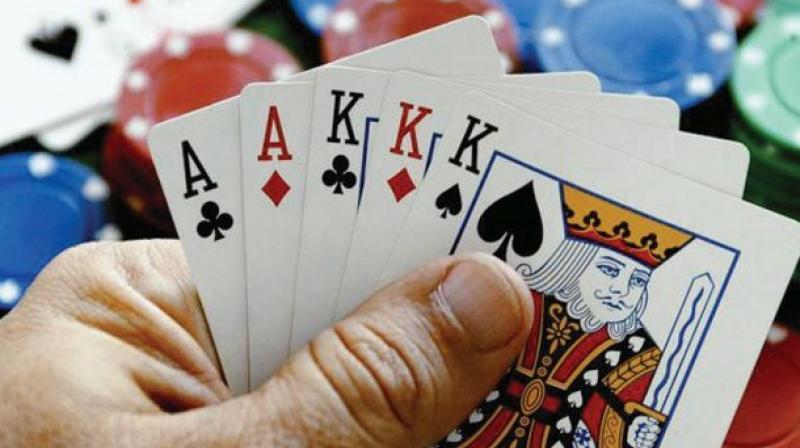 A US-based woman techie who came to Hyderabad on vacation, an advocate from Andhra Pradesh, four realtors and a woman organiser and another person were caught red-handed by Cyberabad SOT while they were playing cards in a villa in Narsingi on Saturday.