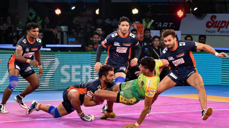 Patna Pirates started the match without their star raider Pardeep Narwal as he was tending to his wrist injury while Bengal Warriors started without Maninder Singh. (Photo: PTI)