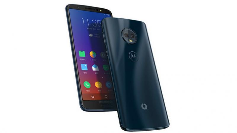 The Moto 1s comes in two colour variants  Victoria Blue and Charlotte Powder.