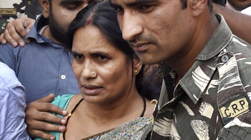 Need fast track courts, law to hang juveniles: Nirbhayas mother
