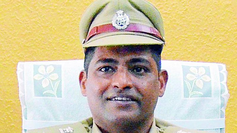 An officer of the 2011 batch of IPS, Babujee Attada, took charge as Superintendent of Police (Visakha Rural) in Vizag city on Friday. He succeeded Rahul Dev Sharma following a reshuffle in the IPS circle a few days back.