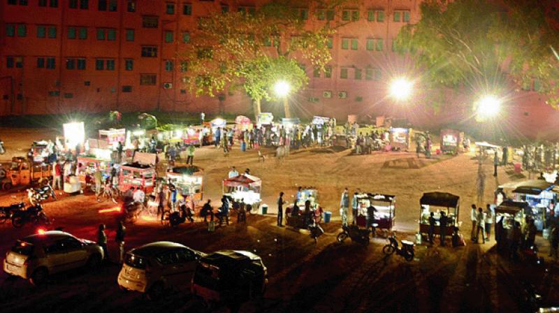 Guntur will get a modern look with night food courts, skating rings, spacious green parks and cycling tracks.