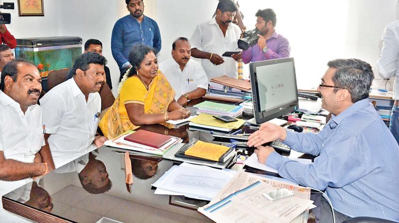 TN state president, BJP, Tamilisai Soundararajan and party leaders on Tuesday submit memorandum to CEO Rajesh Lakhoni regarding irregularities in the counting. (Photo: DC)