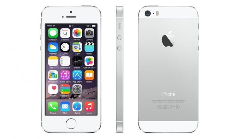 The iPhone 5s was released in the fall of 2013 running on iOS running on iOS 13, the 4-inch iPhone currently runs on iOS 11.4 beta 1.