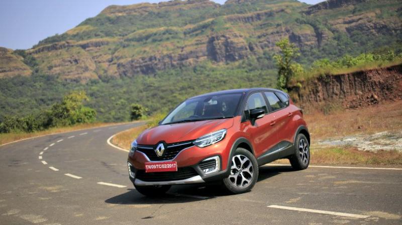 The Renault Captur is available in a total of 10 variants  four for petrol and six for diesel .