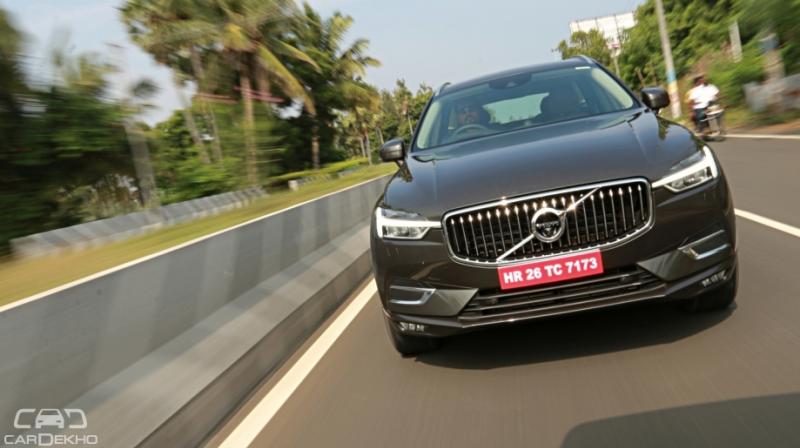Volvo used to offer the last-gen XC60 in India in four variants - Inscription, Momentum, R-Design, and Kinetic.
